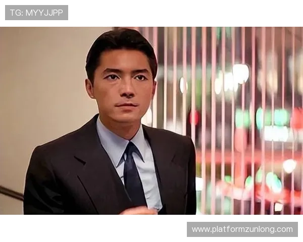 尊龙时凯的人生哲学:拼搏不止,成就非凡人生的必由之路 尊龙时凯的人生哲学:拼搏不止,成就非凡人生的必由之路